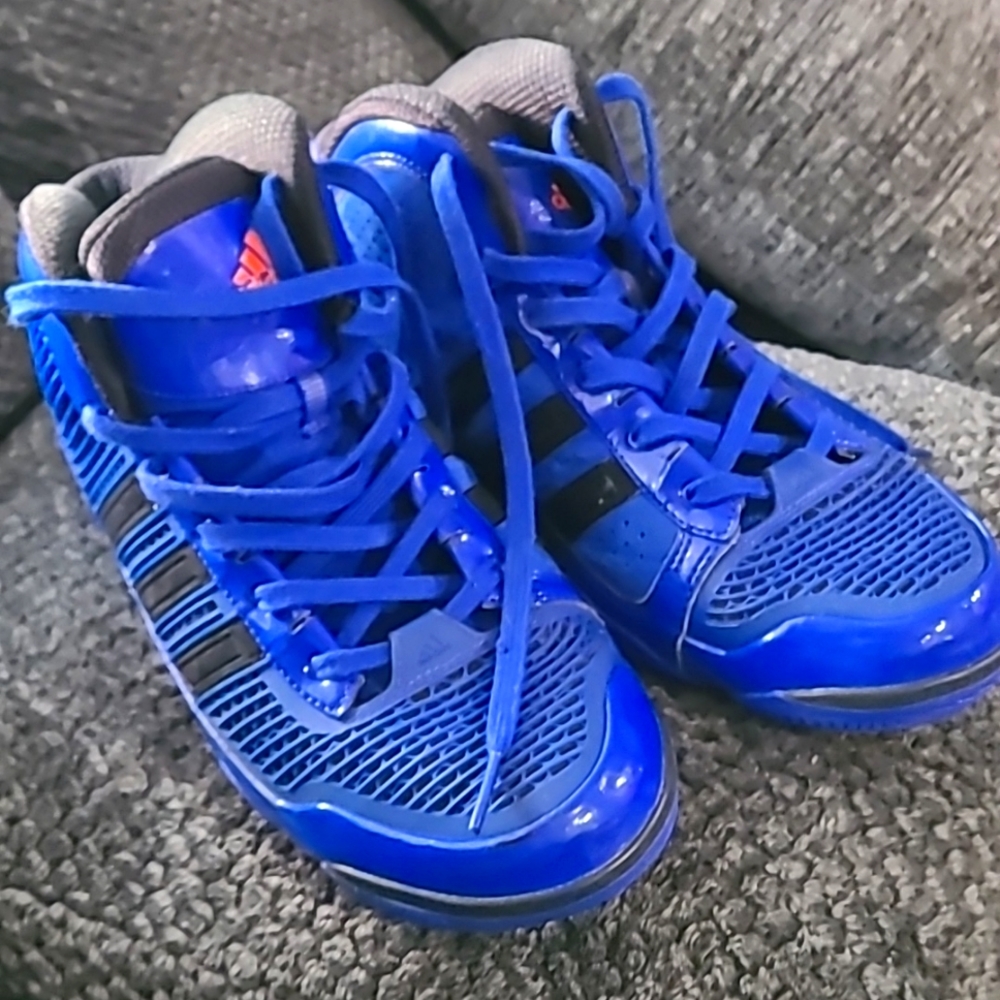 Adidas high top blue like new